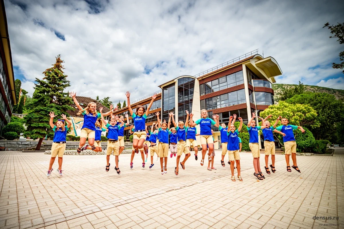 «Артек» готовит рекорд: из каких стран приедут 3000 детей вопреки запретам Запада